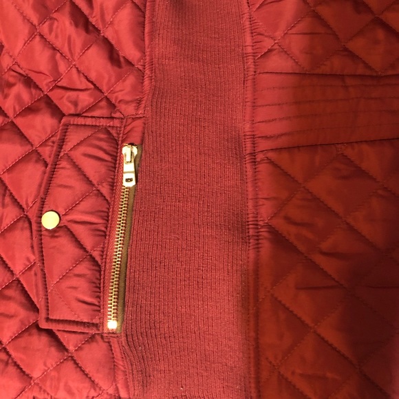 Shinestar Quilted Zipper Vest - Picture 4 of 5